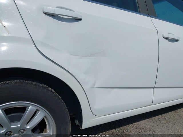 Chevrolet Sonic Lt Auto