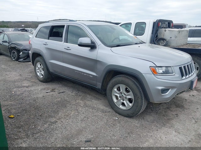 Salvage Jeep Grand Cherokee Image