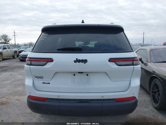 Jeep Grand Cherokee Altitude 4x4