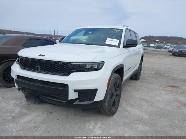 Jeep Grand Cherokee Altitude 4x4