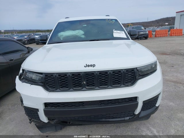 Jeep Grand Cherokee Altitude 4x4