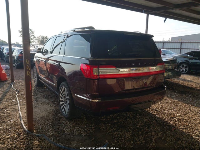 Lincoln Navigator Reserve