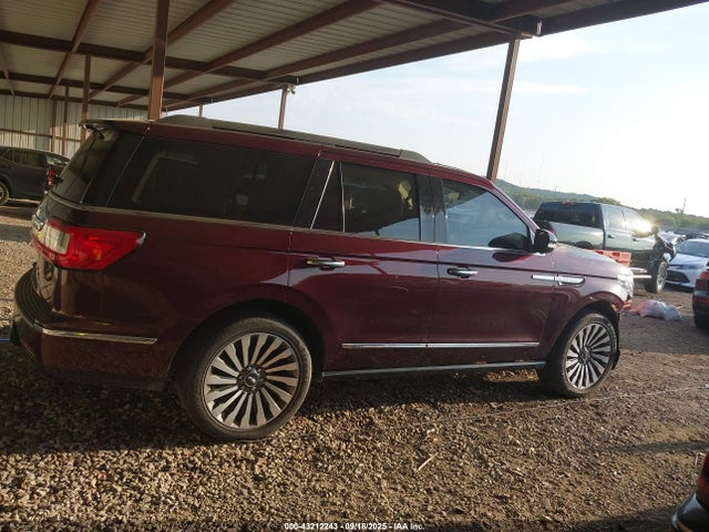 Lincoln Navigator Reserve
