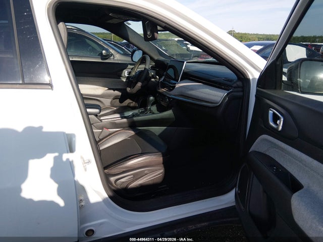 Jeep Compass Latitude Lux Fwd