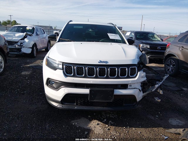 Jeep Compass Latitude Lux Fwd