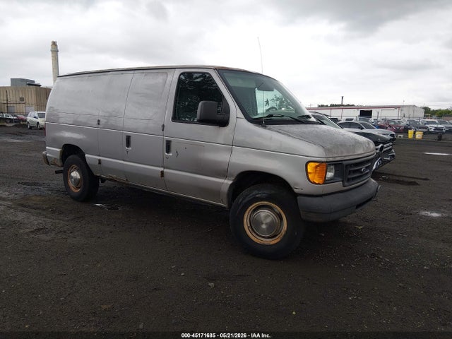 Salvage Ford E-250 Image
