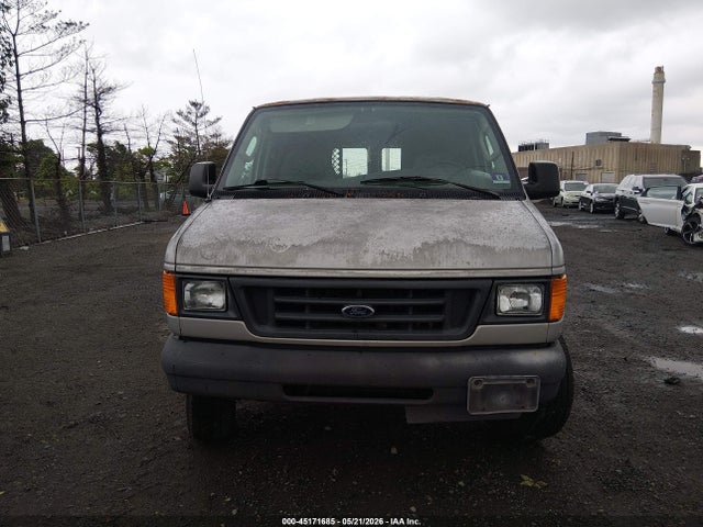 Ford E-250 Commercial