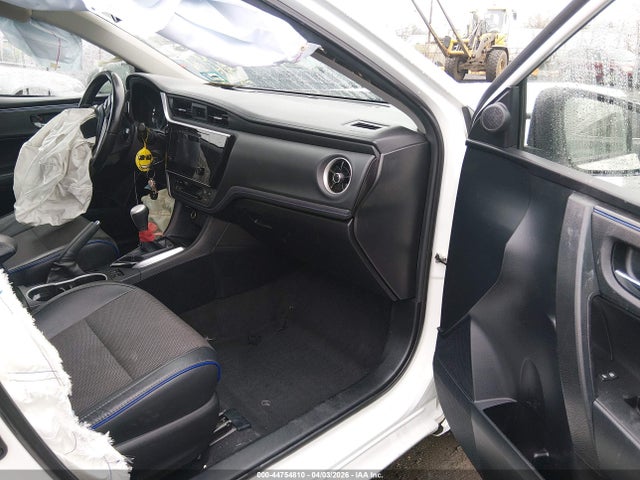 Toyota Corolla Se