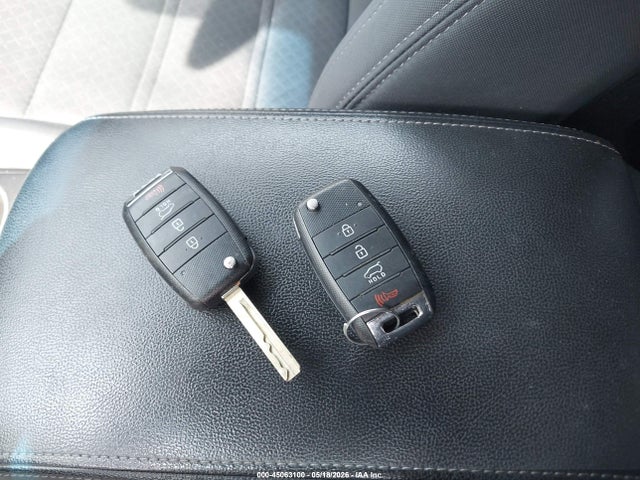 Kia Sorento 3.3l Lx