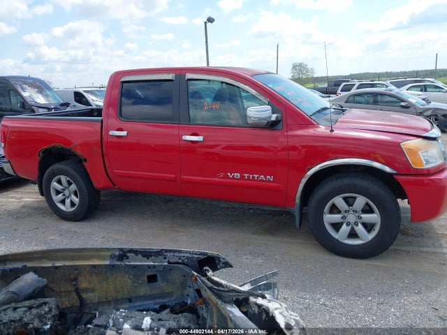 Nissan Titan Se