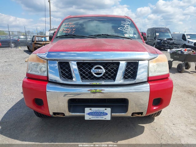 Nissan Titan Se