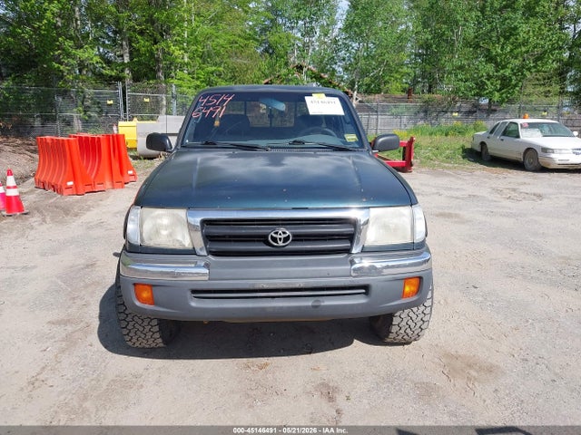 Toyota Tacoma Prerunner