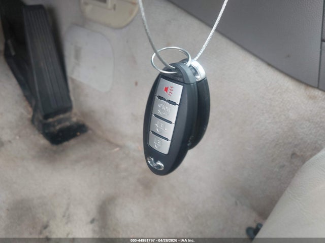 INFINITI G25 Journey