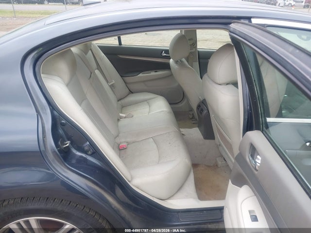 INFINITI G25 Journey