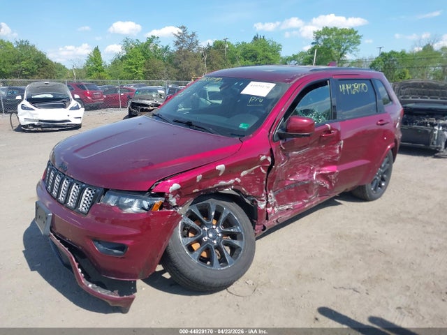 Jeep Grand Cherokee Altitude 4x4