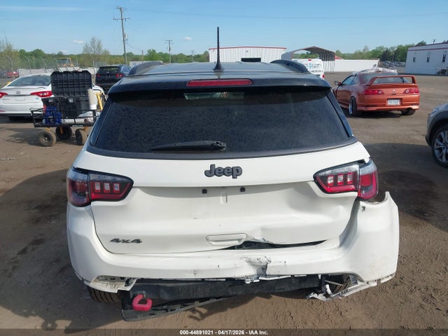 Jeep Compass Trailhawk 4x4