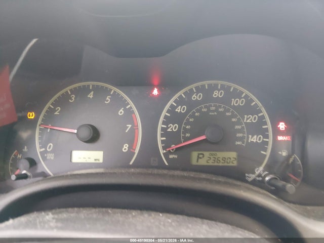 Toyota Corolla Le