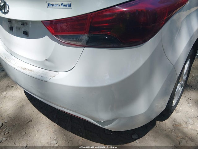 Hyundai ELANTRA Gls