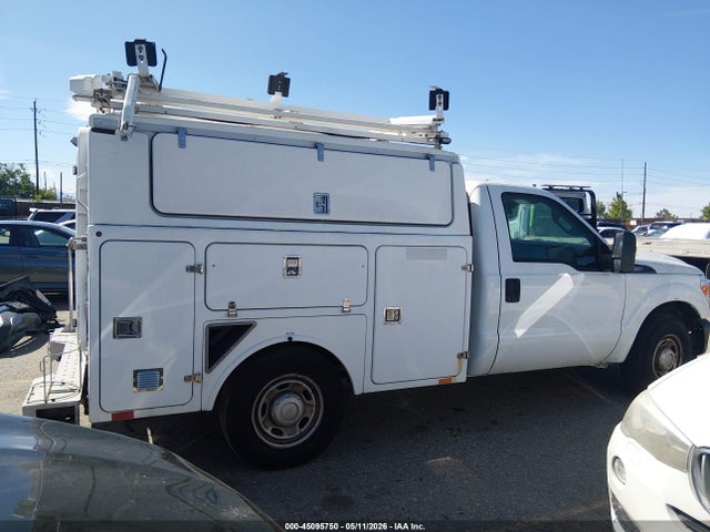 Ford F-350 Xl