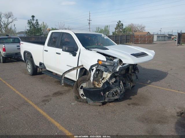 Salvage Chevrolet Silverado 2500 Image