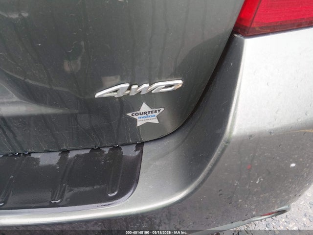 Toyota Highlander Base V6