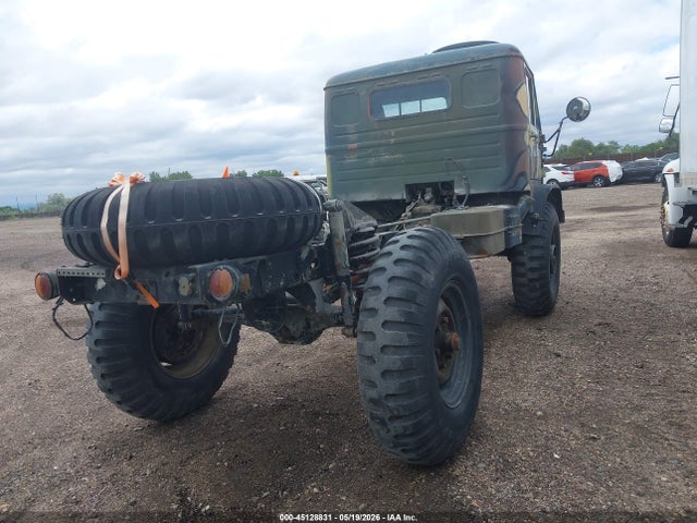 Mercedes-Benz Unimog