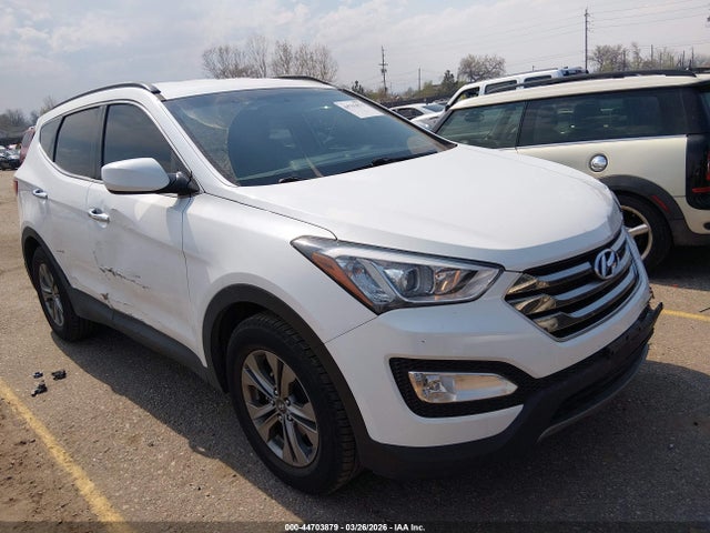 Salvage Hyundai SANTA FE Image