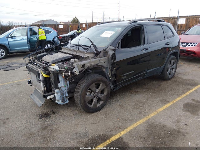 Jeep Cherokee 75th Anniversary Edition 4x4