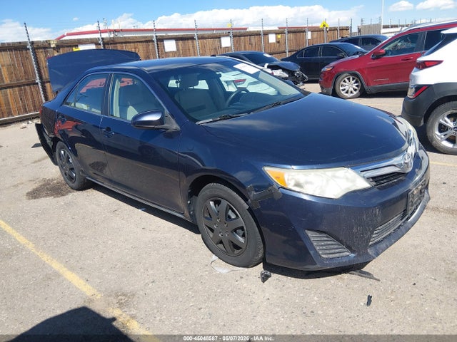 Salvage Toyota Camry Image