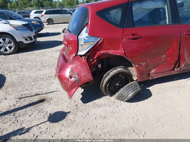 Nissan Versa Sv