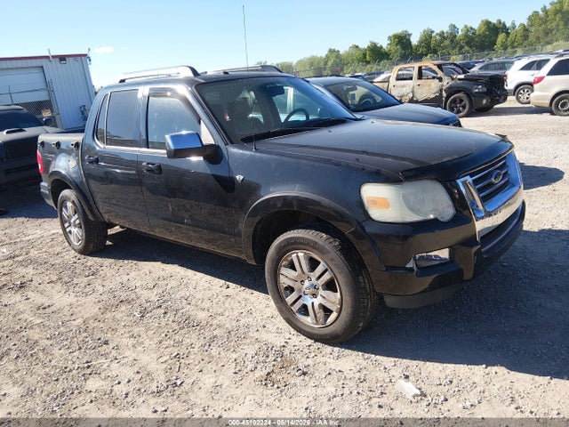 Salvage Ford Explorer Image
