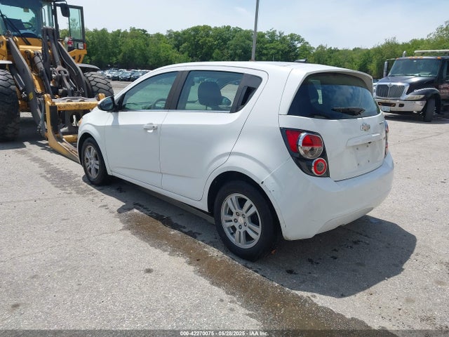 Chevrolet Sonic Lt Auto
