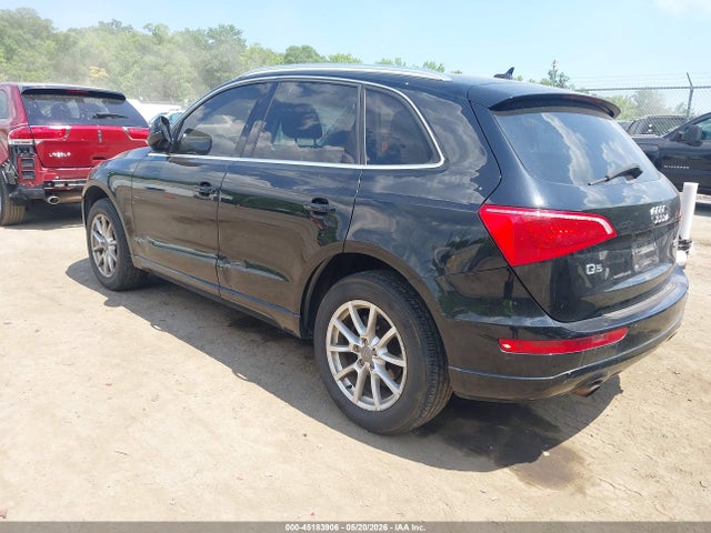 Audi Q5 2.0t Premium