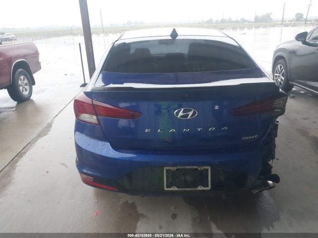 Hyundai ELANTRA Sport
