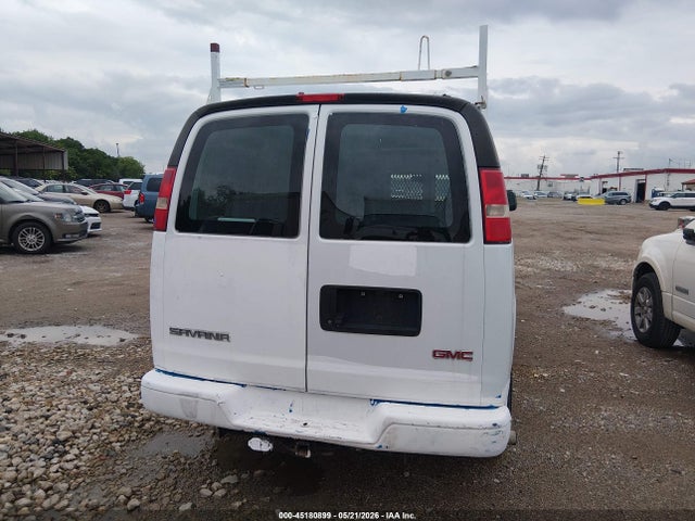 GMC Savana Work Van