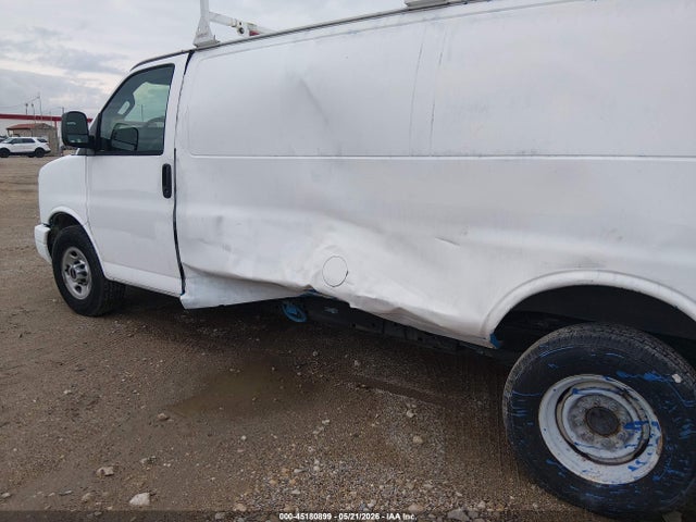 GMC Savana Work Van