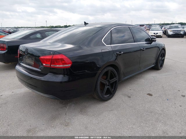 Volkswagen Passat 1.8t Wolfsburg Edition