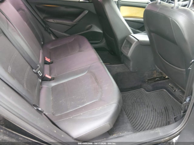 Volkswagen Passat 1.8t Wolfsburg Edition