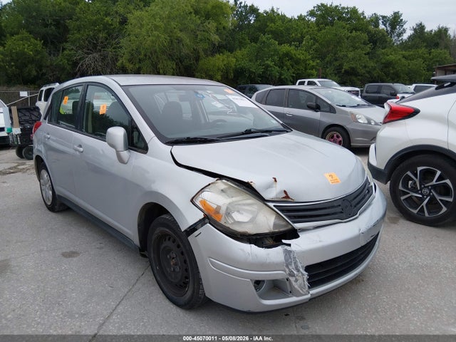 Salvage Nissan Versa Image