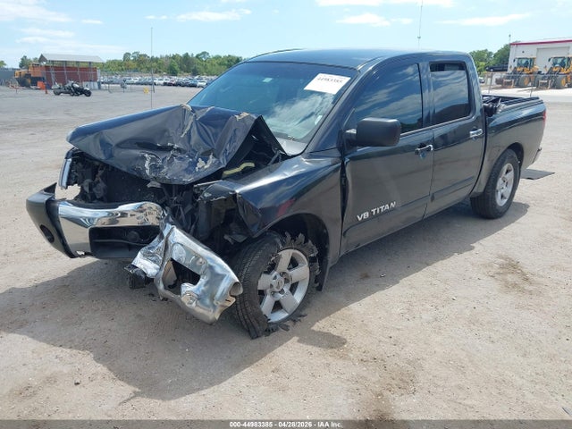 Nissan Titan Se