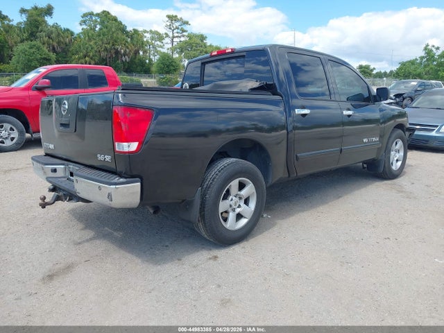 Nissan Titan Se