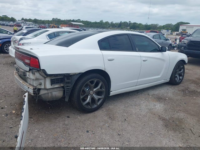 Dodge Charger Se
