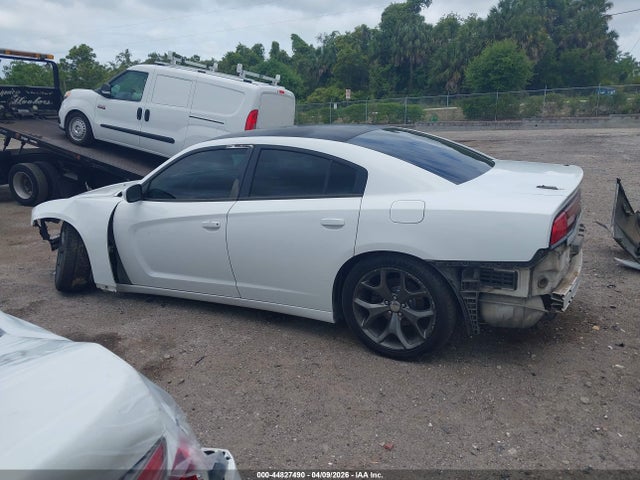 Dodge Charger Se
