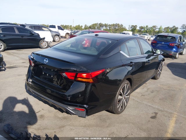 Nissan Altima Sr Fwd