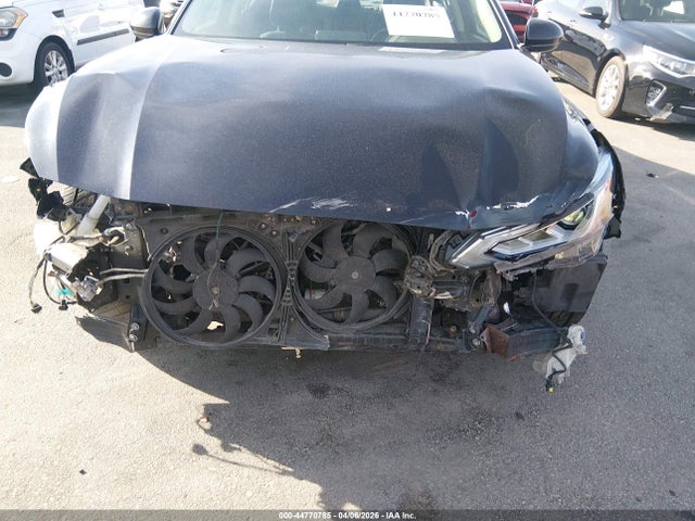Nissan Altima Sr Fwd