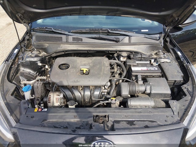 Kia Forte Lxs