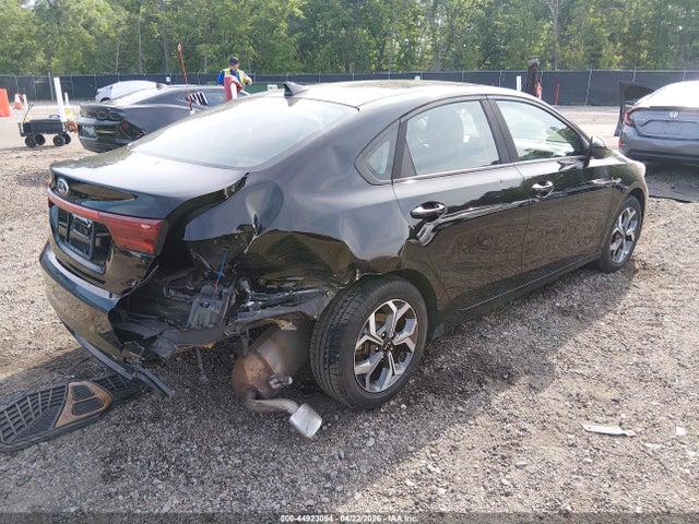 Kia Forte Lxs