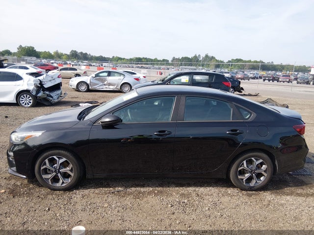 Kia Forte Lxs