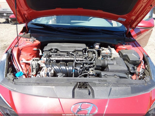 Hyundai ELANTRA Sel