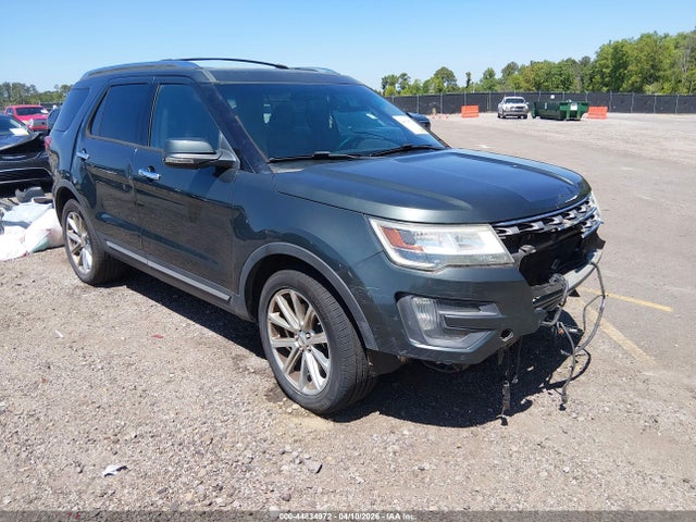 Salvage Ford Explorer Image